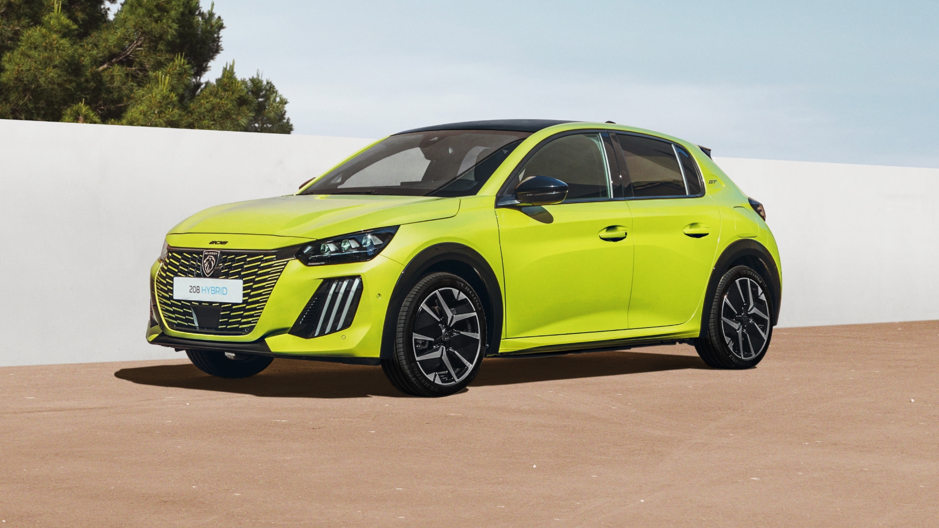 PEUGEOT 208 z napędem hybrydowym – widok z przodu