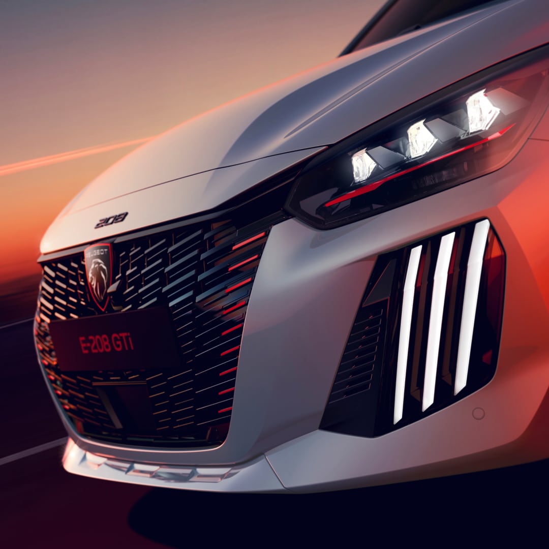 Nowy PEUGEOT E‑208 GTi – detal przodu