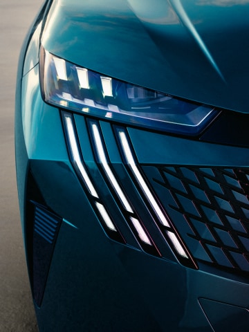 PEUGEOT E‑3008 Blue Obsession – światła przednie PEUGEOT PIXEL LED