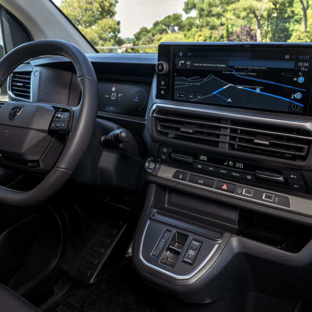PEUGEOT E‑Expert – ergonomiczny kokpit
