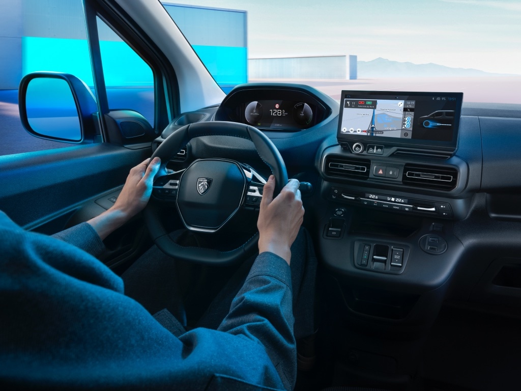 Nowy PEUGEOT E‑PARTNER – PEUGEOT i-Cockpit