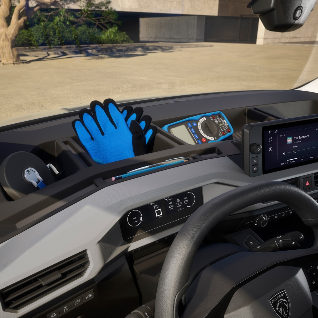Nowy PEUGEOT Partner Active – deska rozdzielcza z wbudowanym schowkiem