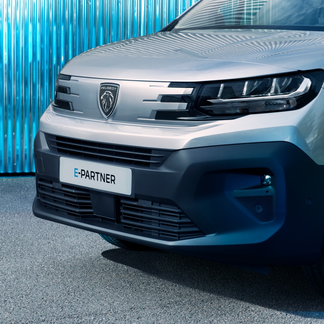 PEUGEOT Partner front face